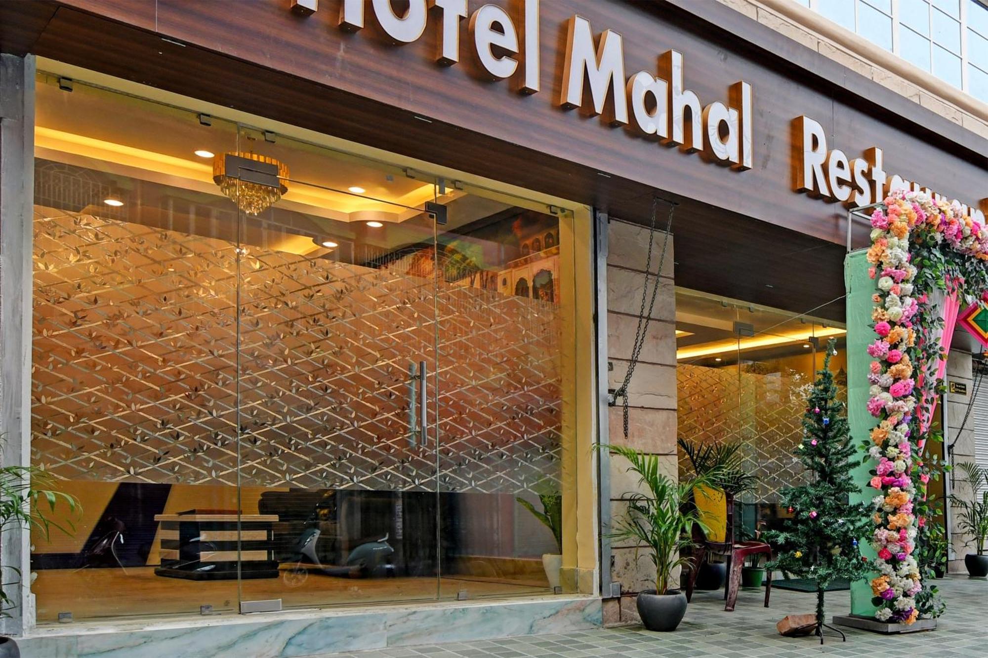 Hotel Super Collection O Mahal Calcuta Exterior foto